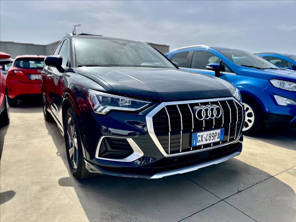 AUDI Q3 35 2.0 tdi